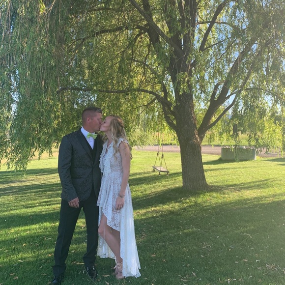 Meet your Posher, Shelly - Picture 3 of 16